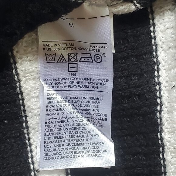 Old Navy Black And White Textured Crewneck Sweater sz M - Picture 12 of 13